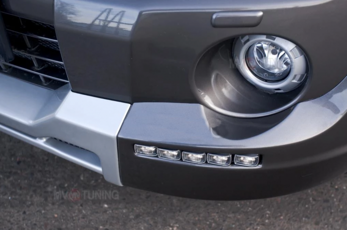 Накладка (юбка) переднего бампера "Broomer Design" (Без ДХЛ) для Mitsubishi Pajero IV (2006-2015) купить недорого с доставкой в Брянск